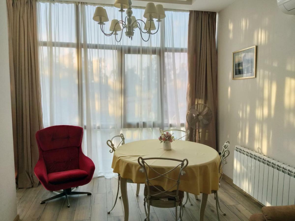 Boulevard Apartment باتومي المظهر الخارجي الصورة